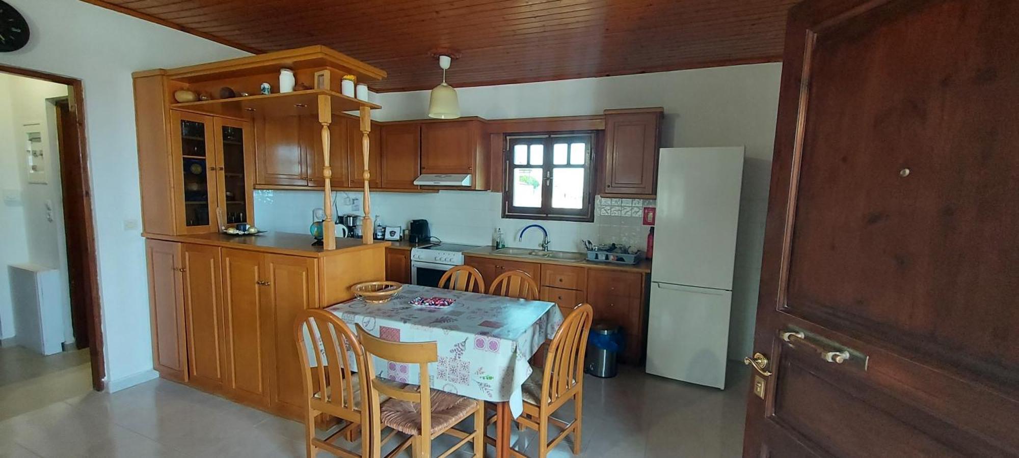 Elena's Family House *