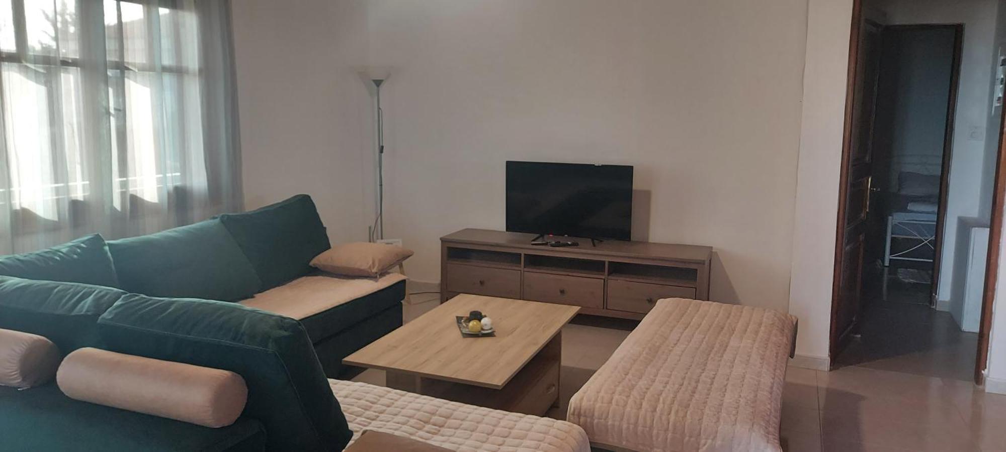 Elena's Family House Apartment *